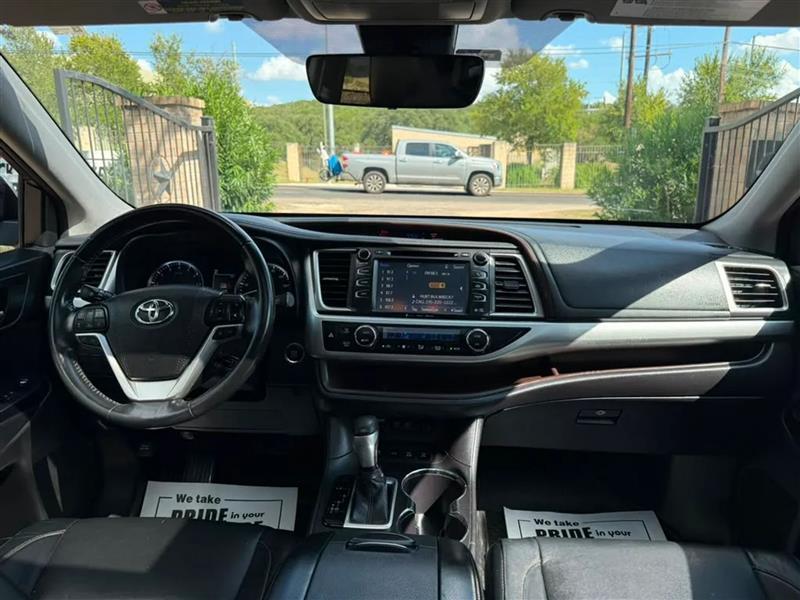 Toyota Highlander XLE AWD V6 2018