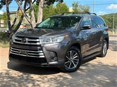2018 Toyota Highlander 