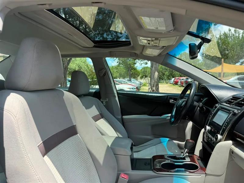 Toyota Camry XLE 2014