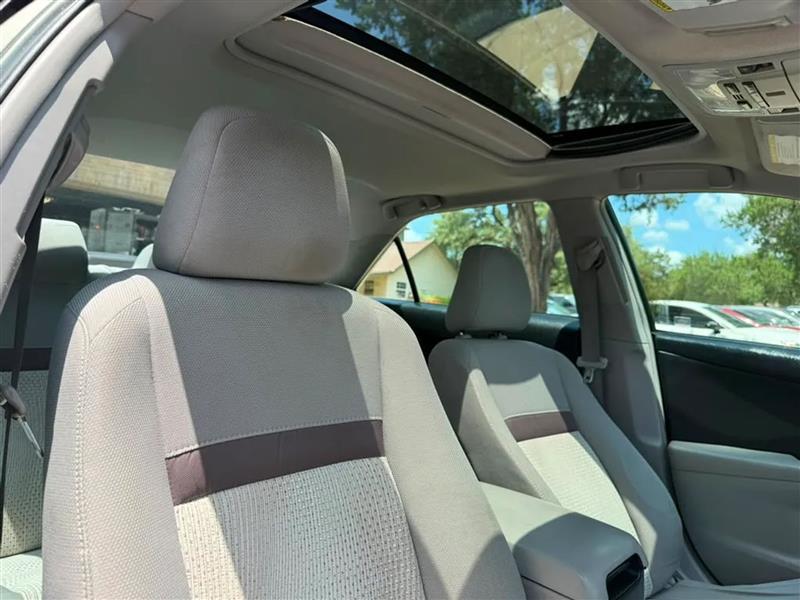 Toyota Camry XLE 2014