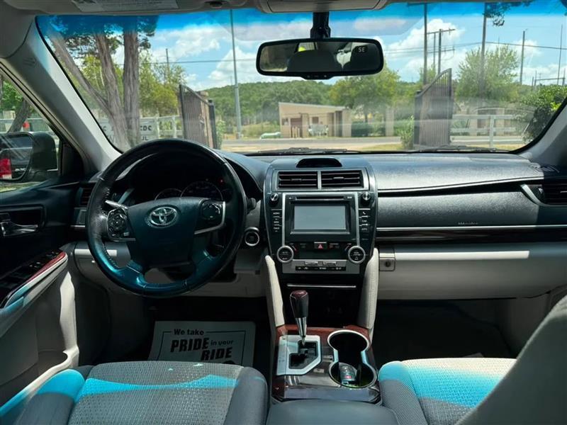 Toyota Camry XLE 2014