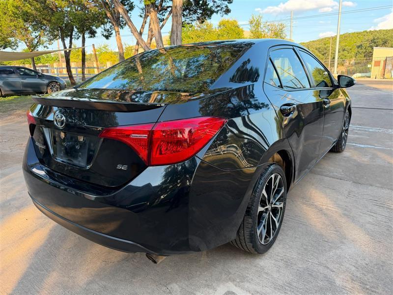 Toyota Corolla SE 6M 2018