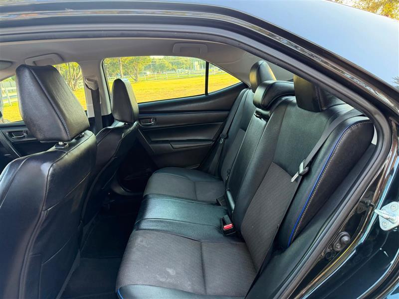Toyota Corolla SE 6M 2018