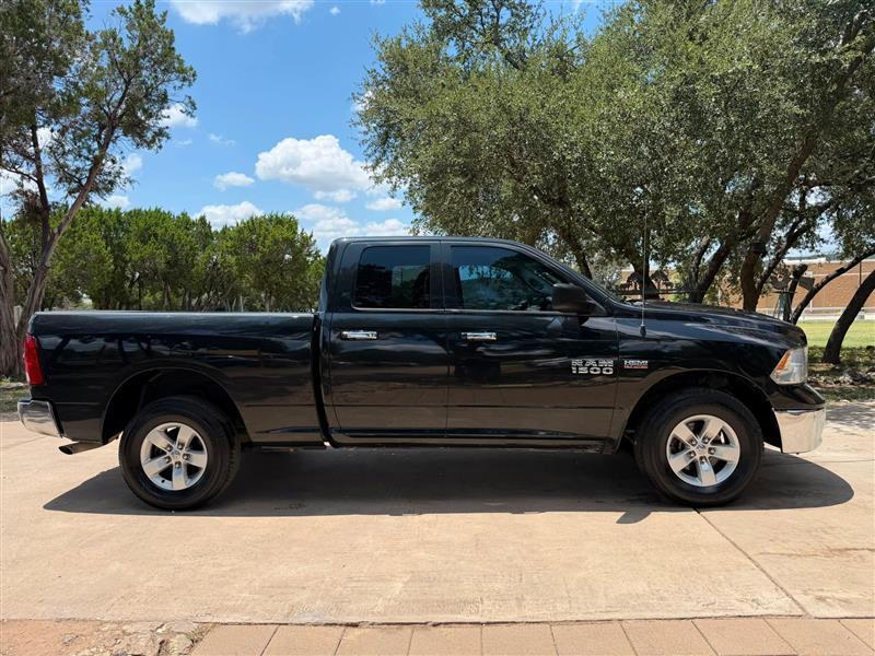 RAM 1500 SLT Quad Cab 4WD 2018