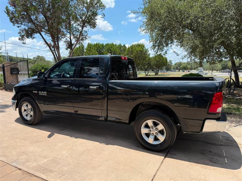 RAM 1500 SLT Quad Cab 4WD 2018