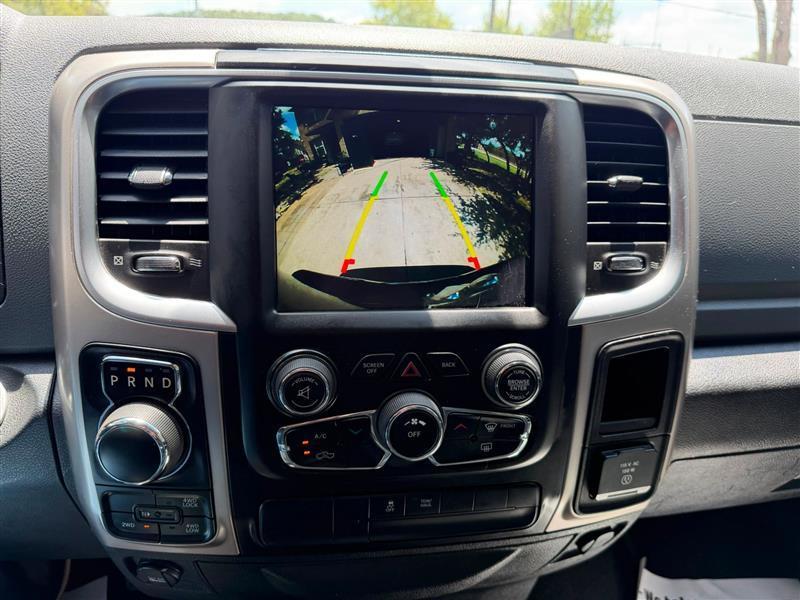 RAM 1500 SLT Quad Cab 4WD 2018