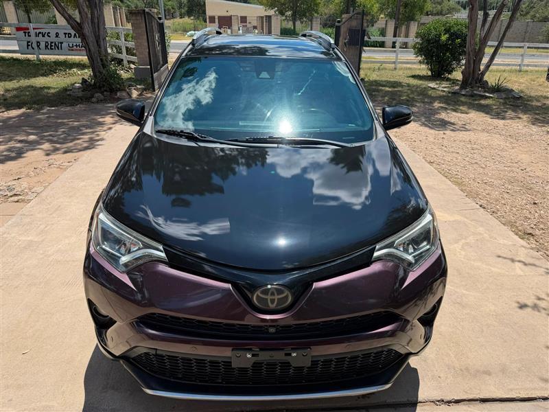 Toyota RAV4 SE FWD 2016