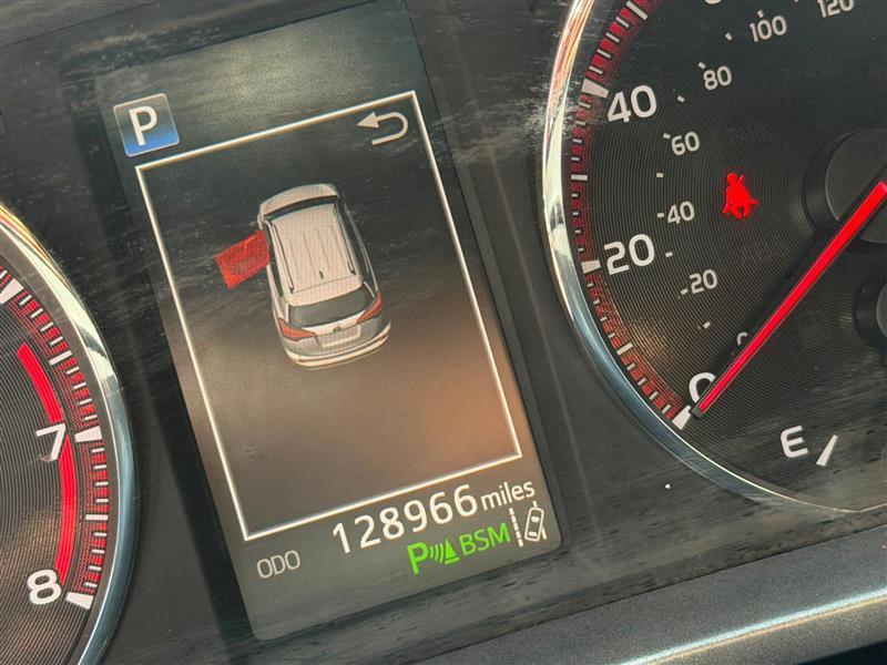Toyota RAV4 SE FWD 2016