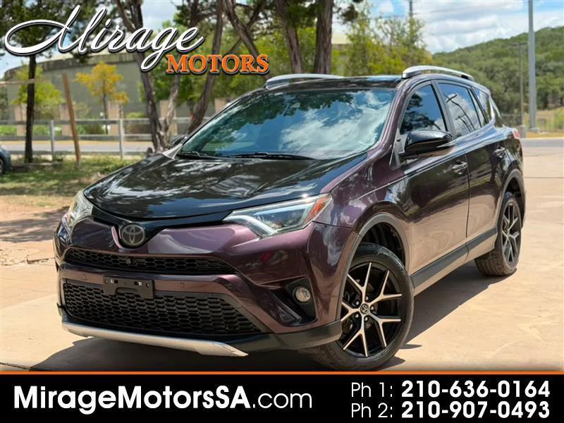 Toyota RAV4 SE FWD 2016