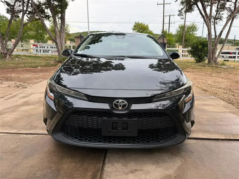 Toyota Corolla LE 2021
