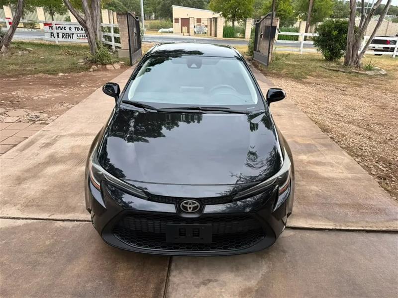 Toyota Corolla LE 2021