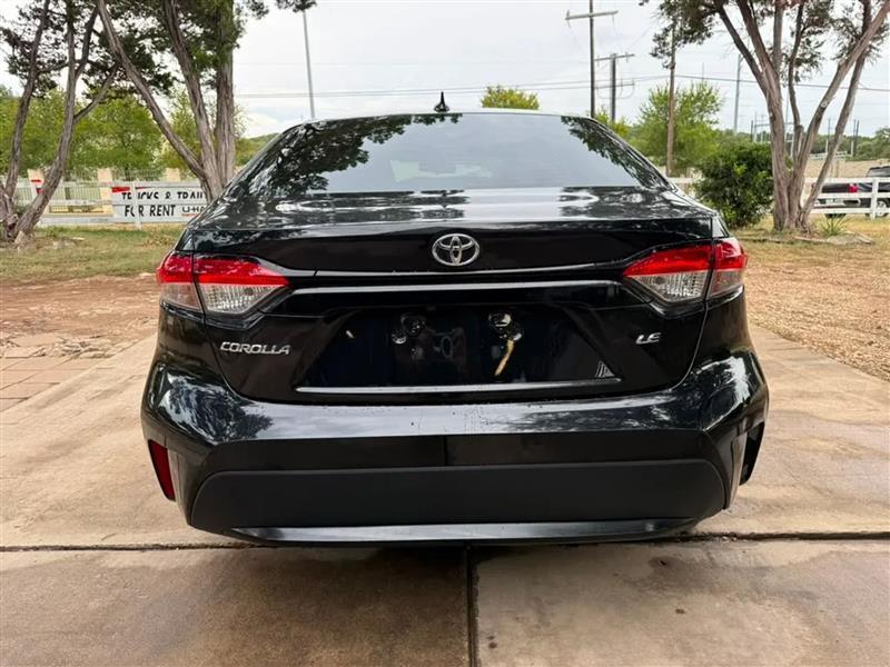 Toyota Corolla LE 2021