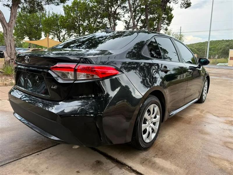 Toyota Corolla LE 2021