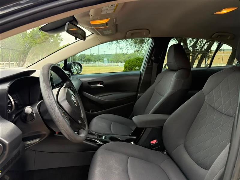Toyota Corolla LE 2021