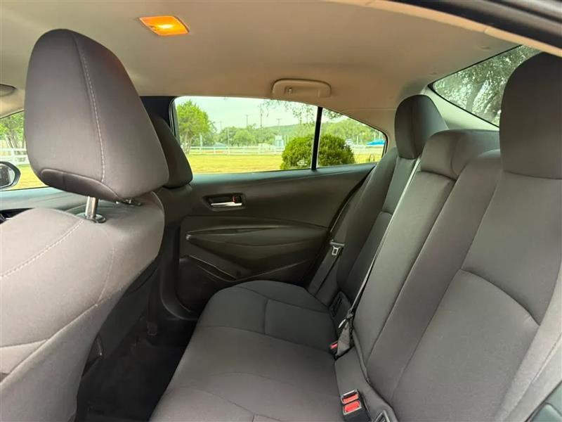 Toyota Corolla LE 2021