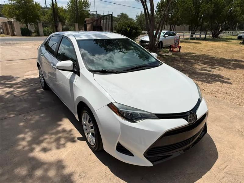 Toyota Corolla LE Eco 2019