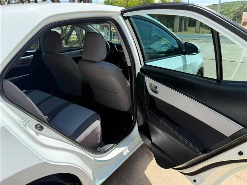 Toyota Corolla LE Eco 2019