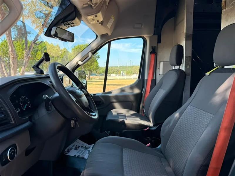 Ford Transit 250 Van High Roof w/Sliding Pass. 148-in. WB EL 2021