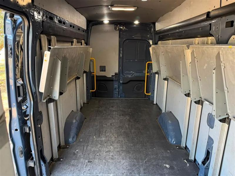 Ford Transit 250 Van High Roof w/Sliding Pass. 148-in. WB EL 2021