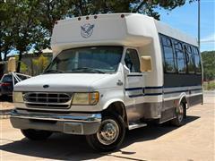 2002 Ford Econoline 