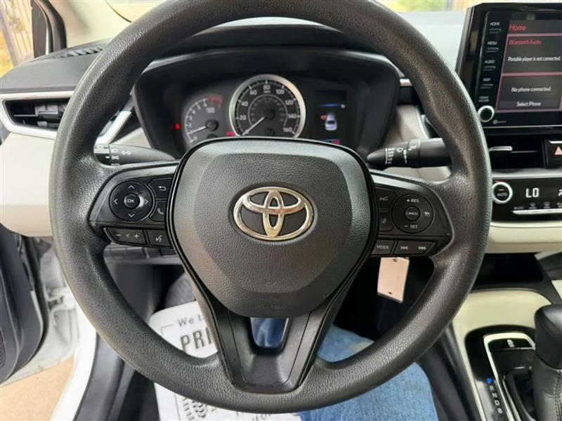 Toyota Corolla LE Hybrid 2022