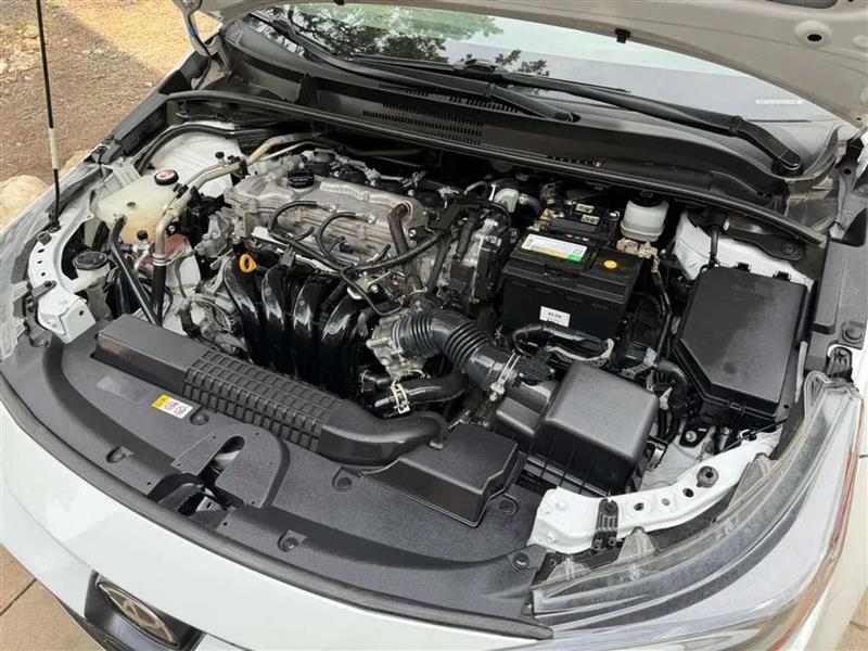 Toyota Corolla LE Hybrid 2022