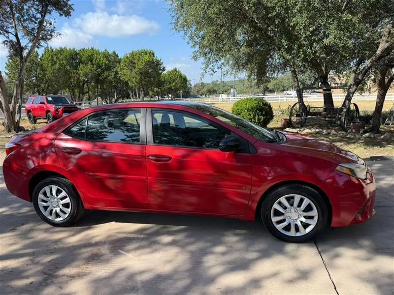 Toyota Corolla LE CVT 2016
