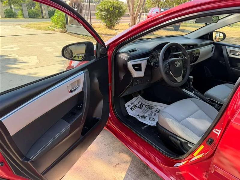 Toyota Corolla LE CVT 2016