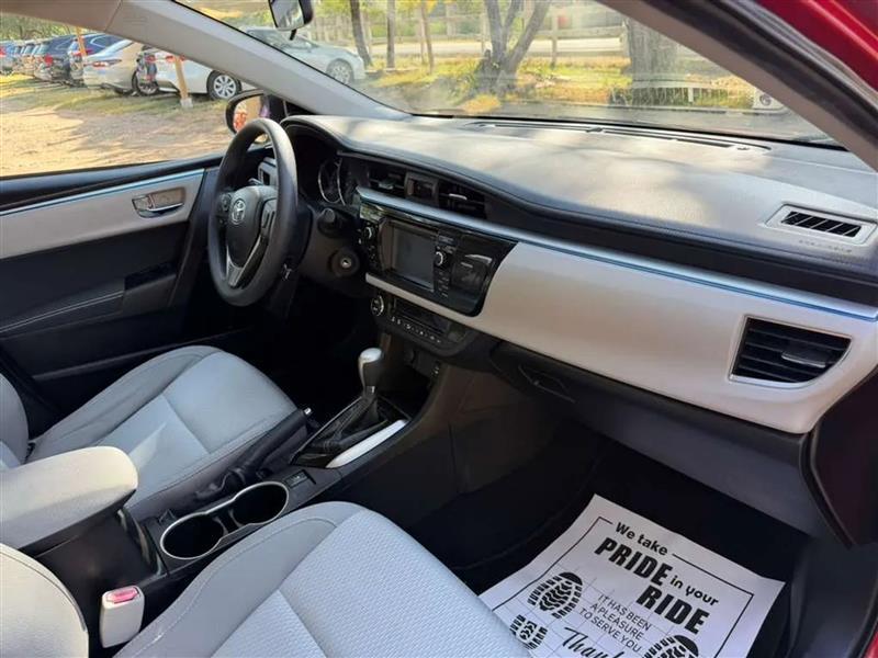 Toyota Corolla LE CVT 2016