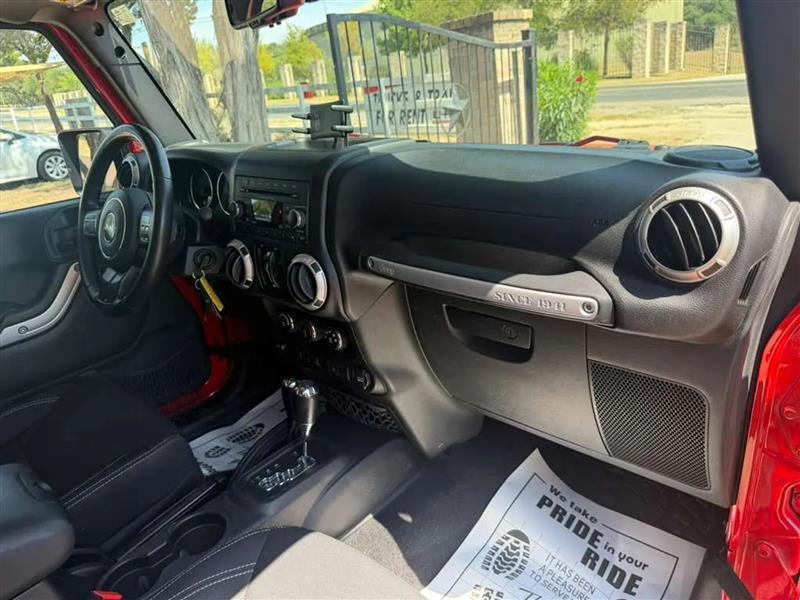 Jeep Wrangler Unlimited Rubicon 4WD 2016