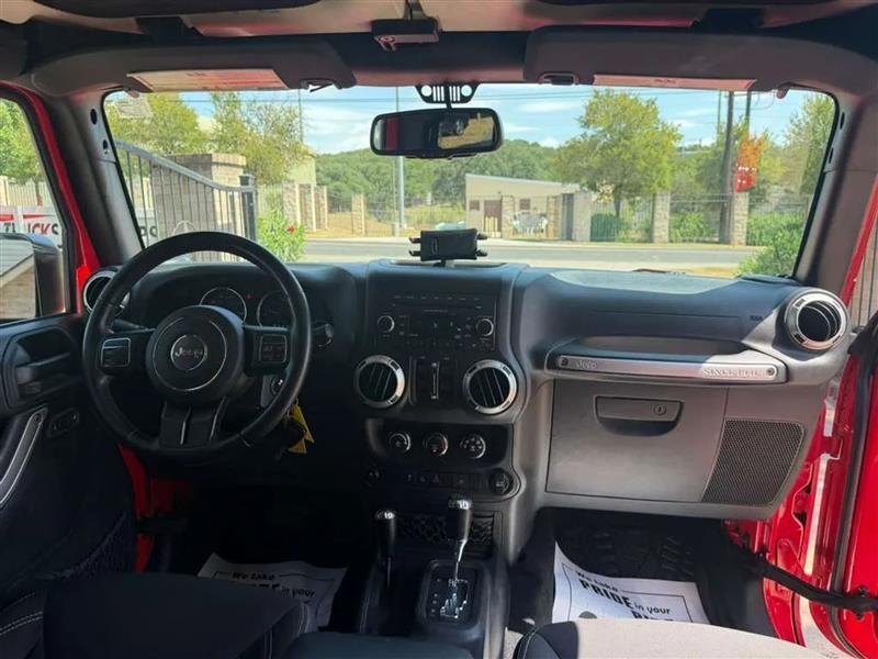 Jeep Wrangler Unlimited Rubicon 4WD 2016