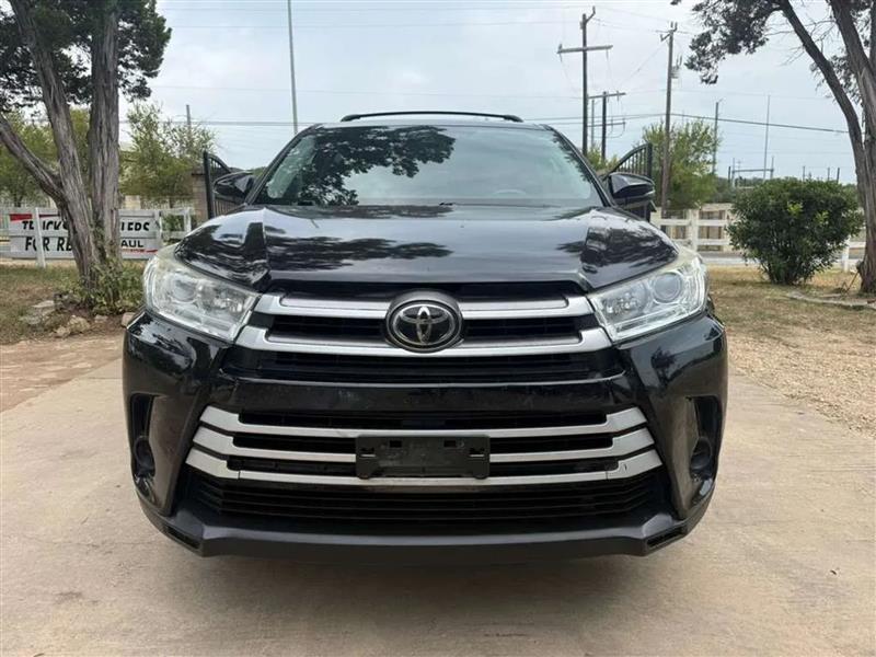 Toyota Highlander LE FWD I4 2017