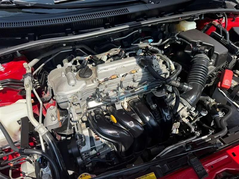 Toyota Corolla LE 4-Speed AT 2011