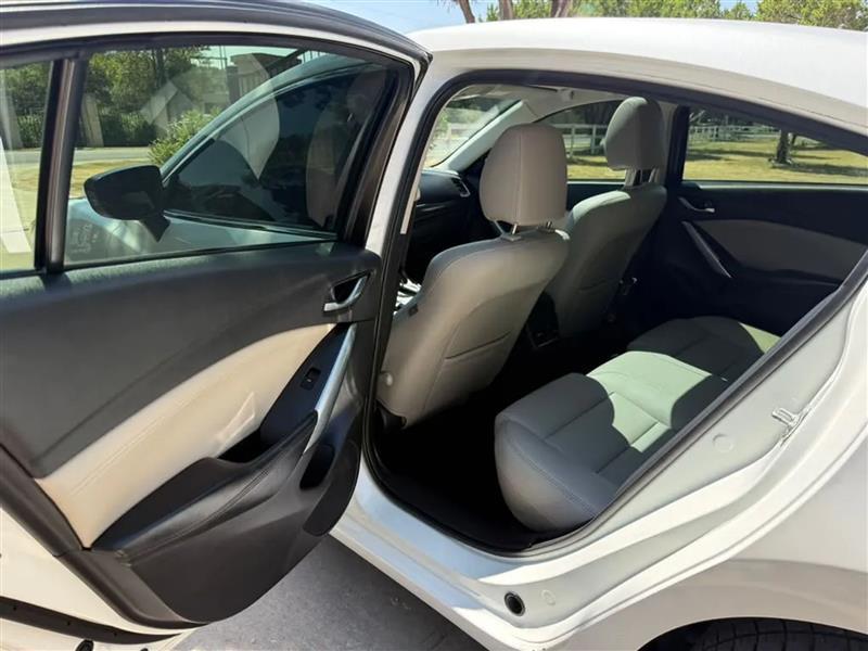 Mazda MAZDA6 i Touring 2015