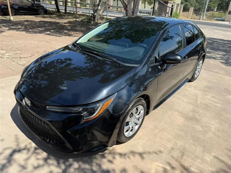 Toyota Corolla LE 2022
