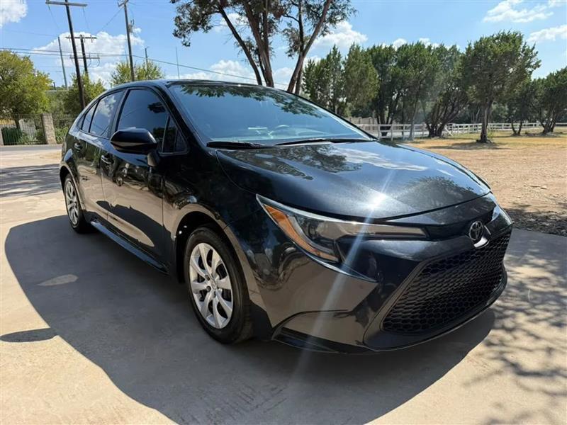 Toyota Corolla LE 2022