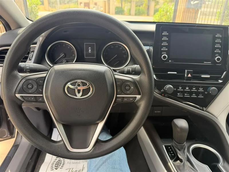 Toyota Camry LE 2021