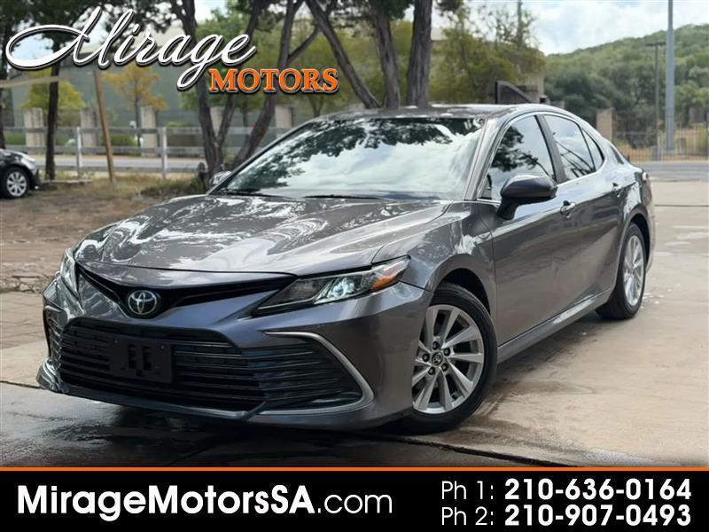 Toyota Camry LE 2021