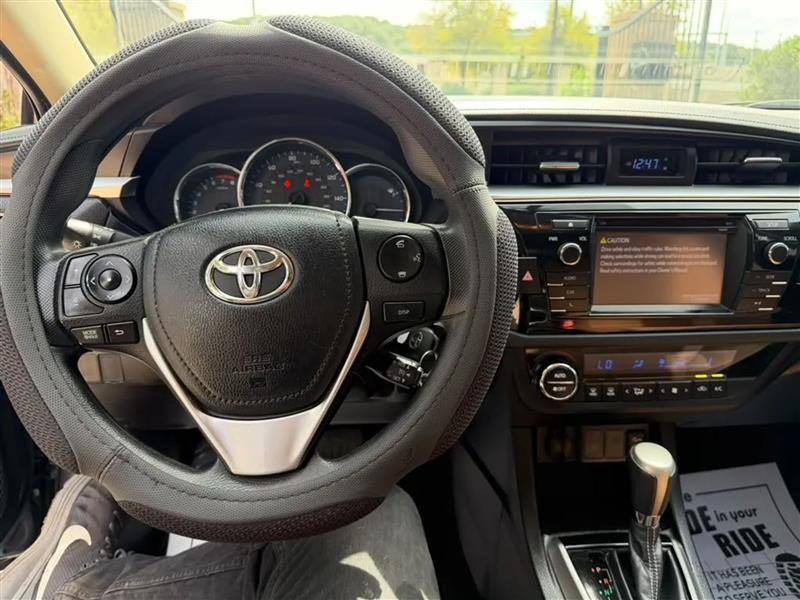 Toyota Corolla LE CVT 2014
