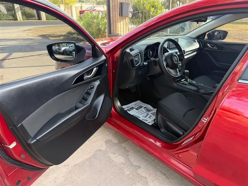 Mazda MAZDA3 i Sport AT 4-Door 2016