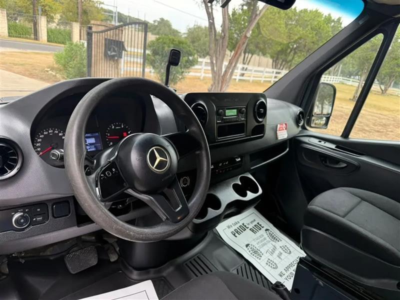 Mercedes-Benz Sprinter 3500 Wagon High Roof 170-in. WB 2019
