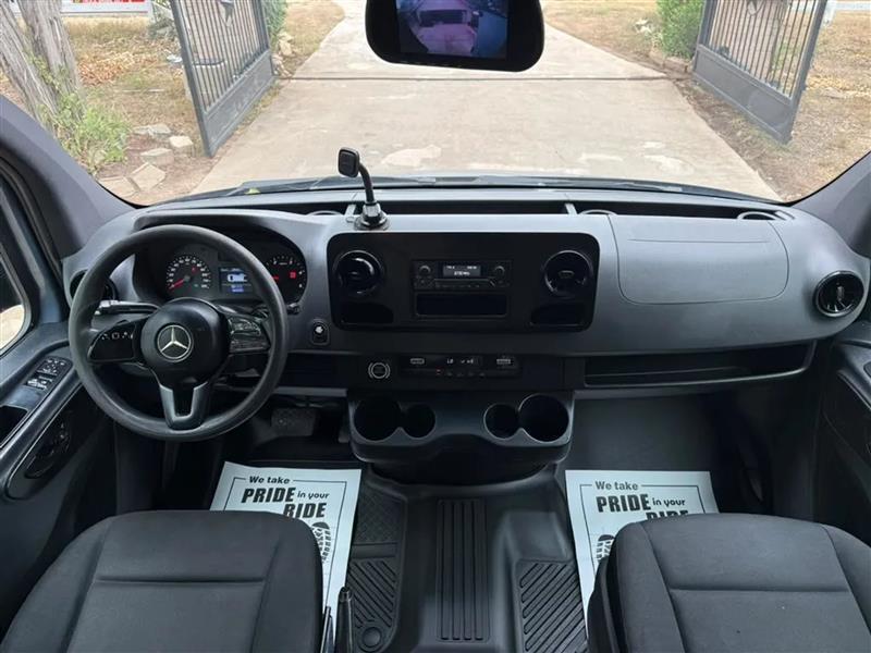 Mercedes-Benz Sprinter 3500 Wagon High Roof 170-in. WB 2019
