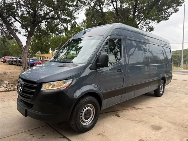 Mercedes-Benz Sprinter 3500 Wagon High Roof 170-in. WB 2019