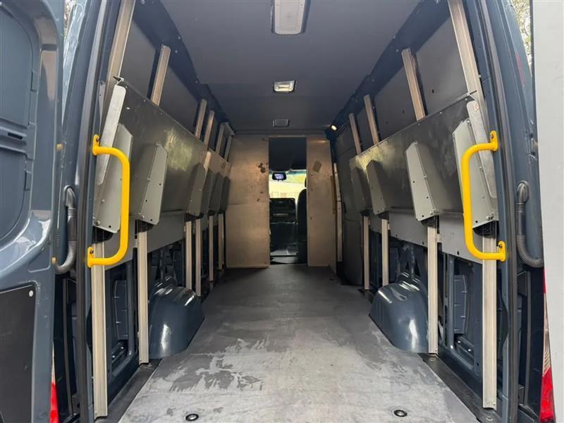 Mercedes-Benz Sprinter 3500 Wagon High Roof 170-in. WB 2019