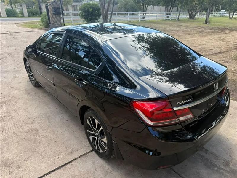 Honda Civic EX Sedan 5-Speed AT 2013