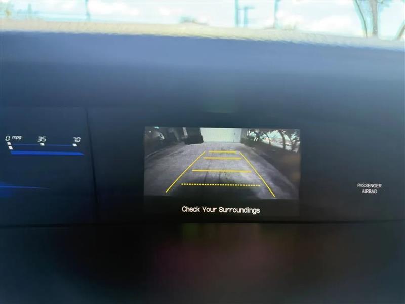 Honda Civic EX Sedan 5-Speed AT 2013