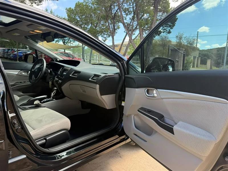 Honda Civic EX Sedan 5-Speed AT 2013