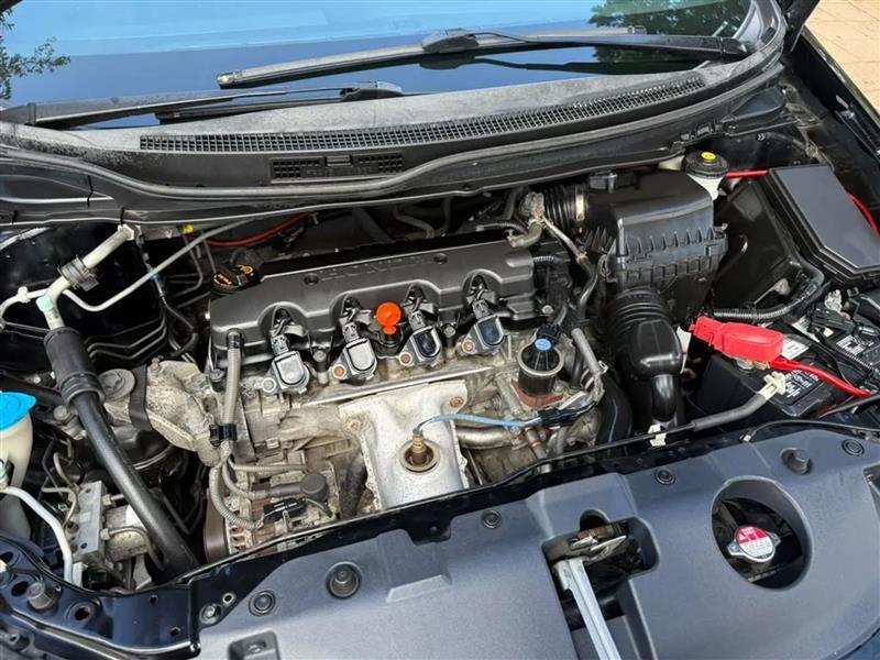 Honda Civic EX Sedan 5-Speed AT 2013
