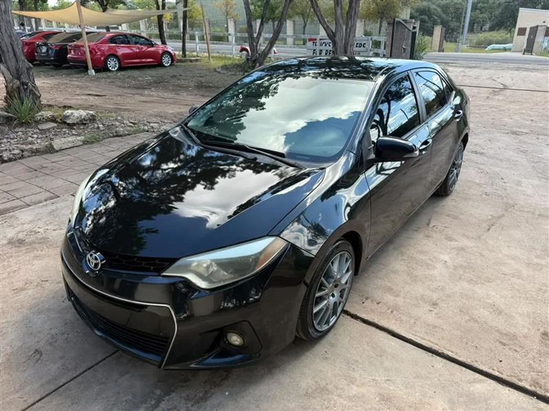 Toyota Corolla S Plus 6MT 2015