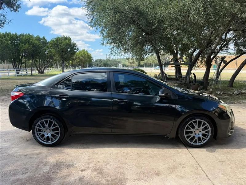 Toyota Corolla S Plus 6MT 2015